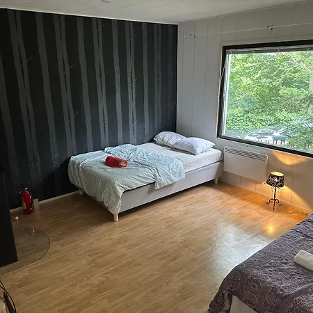 Apartamento Wooden House 2 Bedrooms *